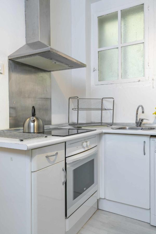Apartamento Centrico Y Confortable Appartement Madrid Buitenkant foto